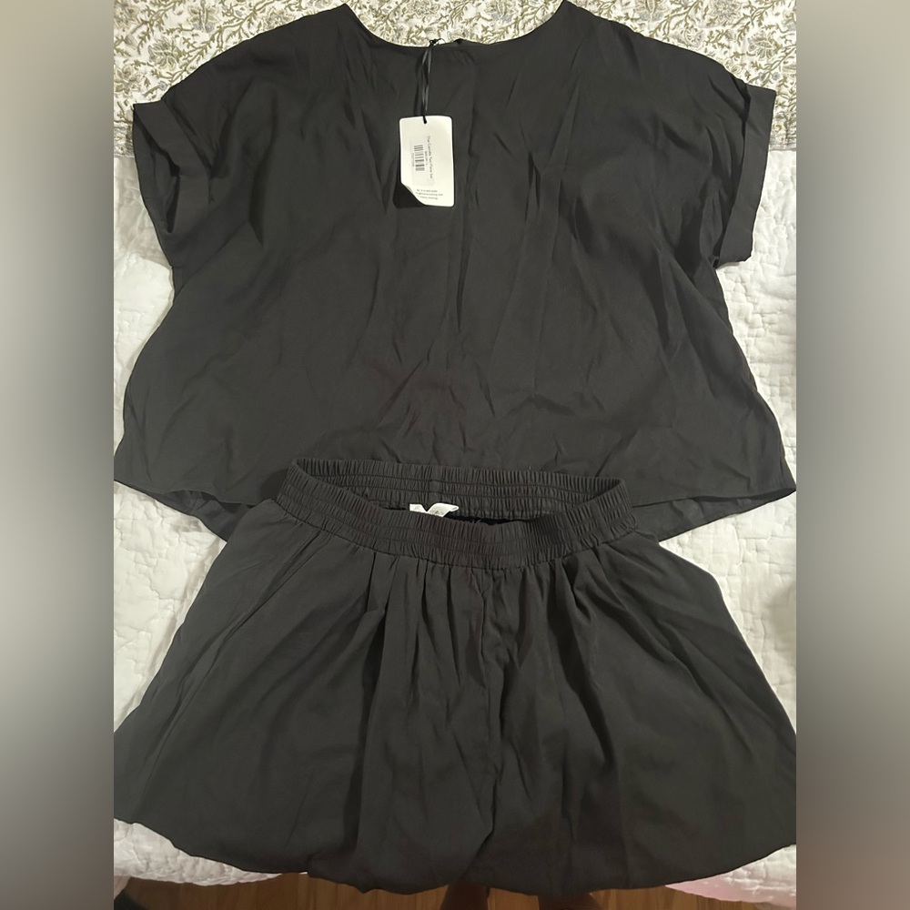 Klesis Black Women's Short Sleeve Top and Shorts